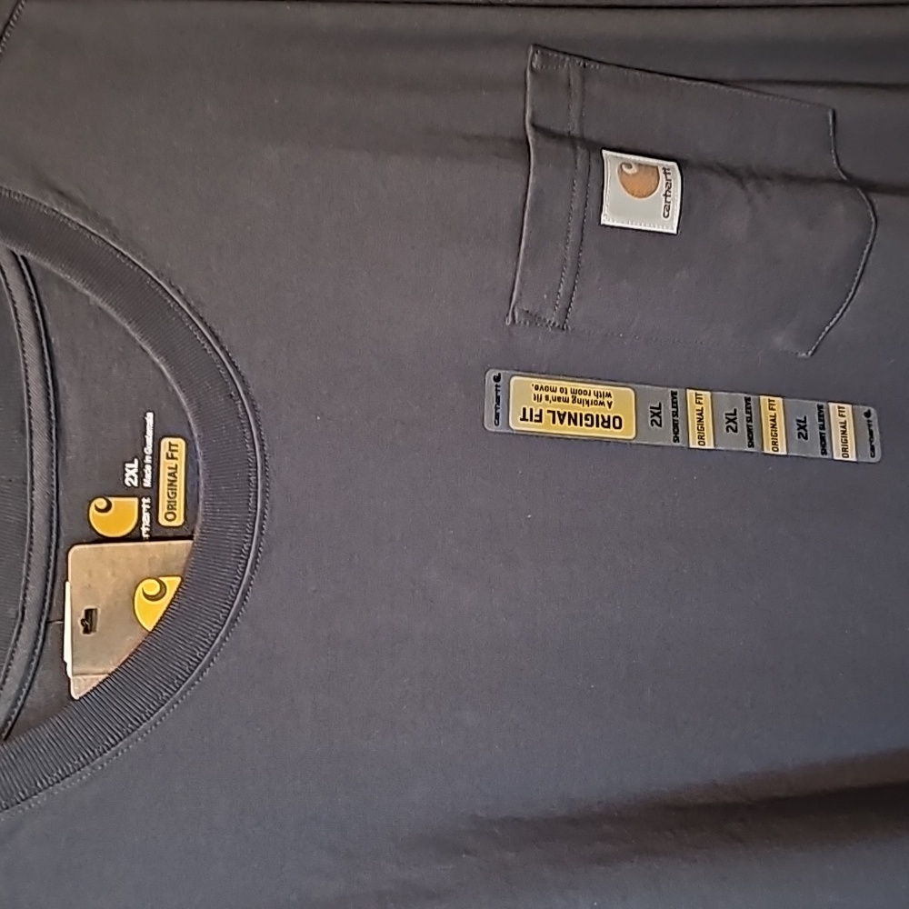 Nwt Mens Carhartt pocket tshirt, 2XL